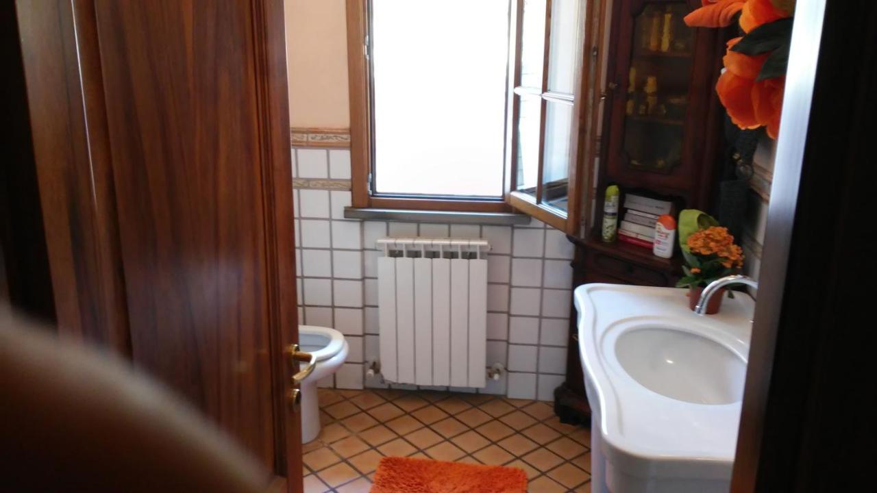Room In Villa - Room In The Hills With Garden And Sea View San Salvatore  Eksteriør billede